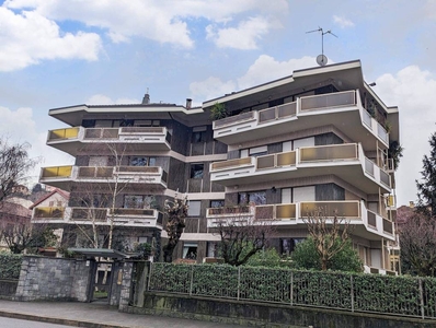 Appartamento in vendita a Torino corso Casale, 182