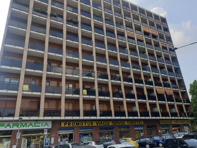 Appartamento in vendita a Torino corso Cosenza, 101