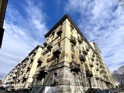 Appartamento in vendita a Torino corso Duca degli Abruzzi