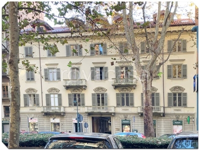 Appartamento in vendita a Torino corso Francia, 1