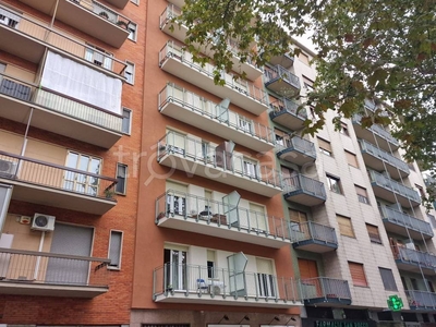 Appartamento in vendita a Torino corso Grosseto, 163