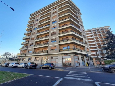 Appartamento in vendita a Torino corso Grosseto, 295