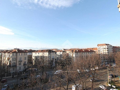 Appartamento in vendita a Torino corso Lecce, 62