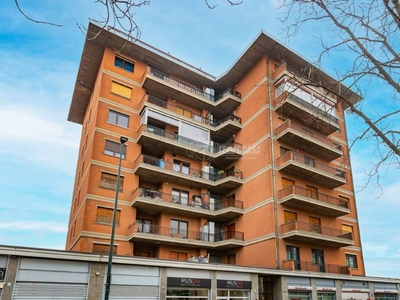 Appartamento in vendita a Torino corso Lucio Quinzio Cincinnato 256