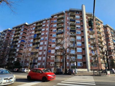 Appartamento in vendita a Torino corso Orbassano, 255