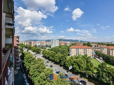 Appartamento in vendita a Torino corso Orbassano, 294