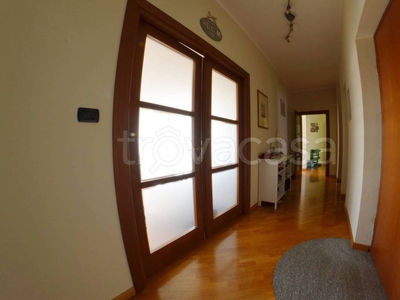 Appartamento in vendita a Torino corso Peschiera, 343