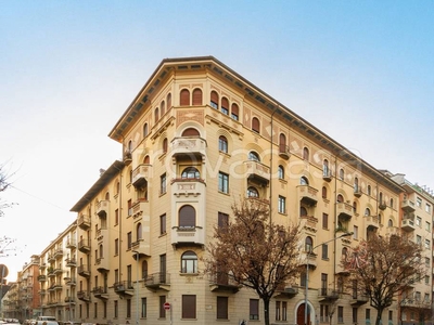 Appartamento in vendita a Torino corso Raffaello, 12