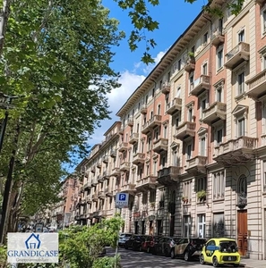 Appartamento in vendita a Torino corso Regina Margherita, 72/74