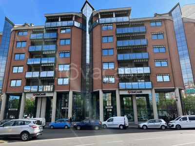 Appartamento in vendita a Torino corso Sebastopoli, 280