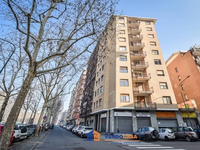 Appartamento in vendita a Torino corso Siracusa, 77