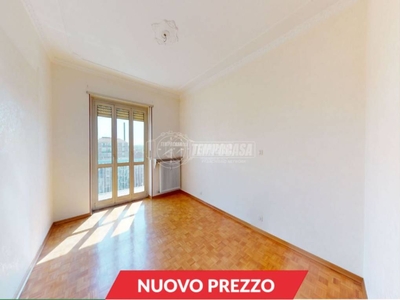 Appartamento in vendita a Torino corso Toscana, 110