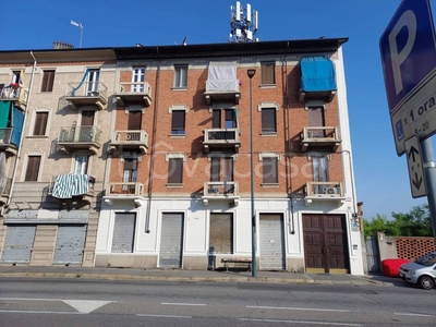 Appartamento in vendita a Torino strada di Settimo, 59