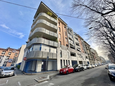 Appartamento in vendita a Torino torino Urbino
