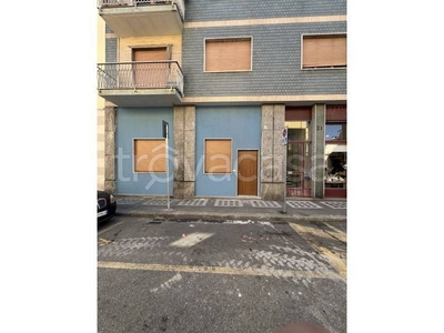 Appartamento in vendita a Torino via Balme