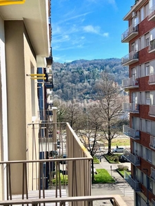 Appartamento in vendita a Torino via Benvenuto Cellini, 31