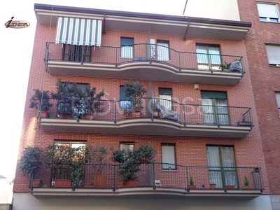 Appartamento in vendita a Torino via Bernardino Luini, 155