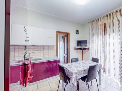 Appartamento in vendita a Torino via Bistagno 25