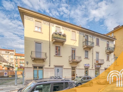 Appartamento in vendita a Torino via borgomanero, 46