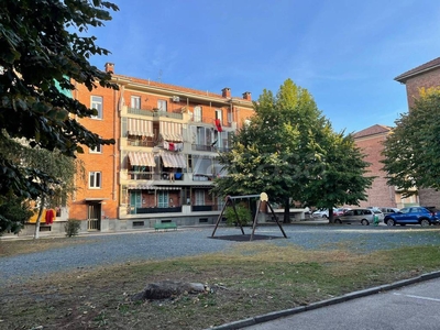 Appartamento in vendita a Torino via Candiolo, 65
