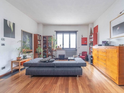 Appartamento in vendita a Torino via Centallo, 26
