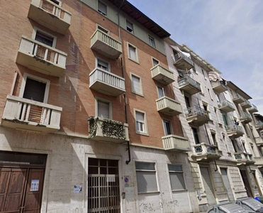 Appartamento in vendita a Torino via Ceresole, 13