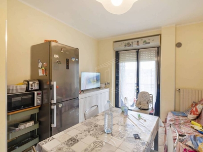 Appartamento in vendita a Torino via Cesana, 11