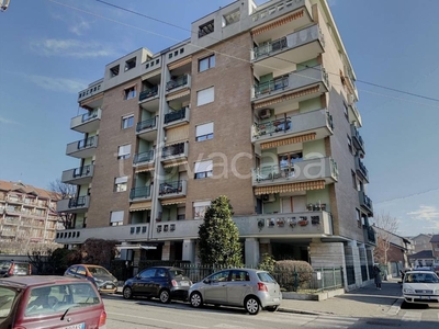 Appartamento in vendita a Torino via Cirenaica, 9