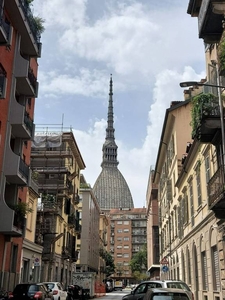 Appartamento in vendita a Torino via Conte Luigi Tarino, 7