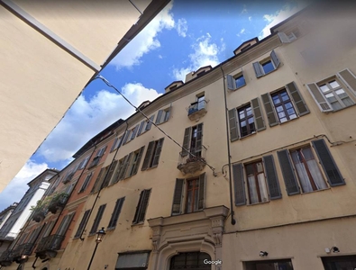 Appartamento in vendita a Torino via Delle Orfane 28