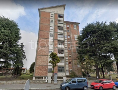 Appartamento in vendita a Torino via delle Pervinche, 40