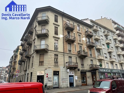 Appartamento in vendita a Torino via Felizzano, 2
