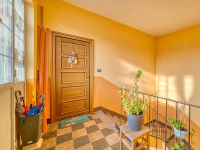 Appartamento in vendita a Torino via Fossata, 11