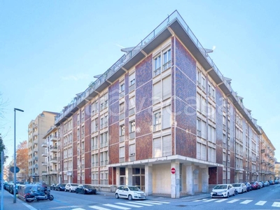 Appartamento in vendita a Torino via Giacinto Collegno, 20/b