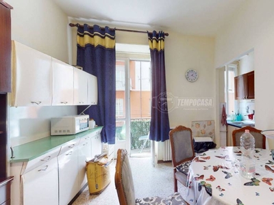 Appartamento in vendita a Torino via Giovanni Francesco Napione 42
