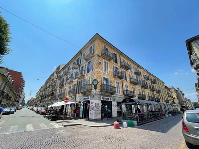 Appartamento in vendita a Torino via Giulia di Barolo, 29