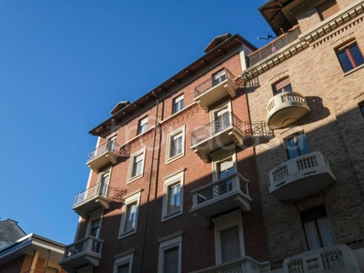 Appartamento in vendita a Torino via Goffredo Casalis, 70