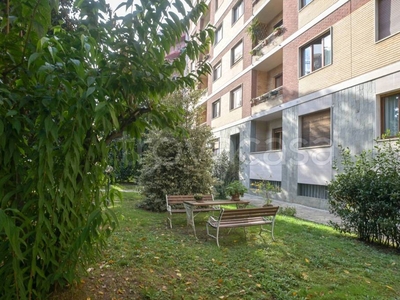 Appartamento in vendita a Torino via Guido Reni, 226
