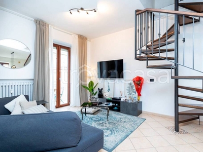 Appartamento in vendita a Torino via Isonzo, 50