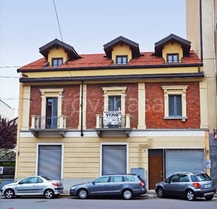 Appartamento in vendita a Torino via Lanzo 4