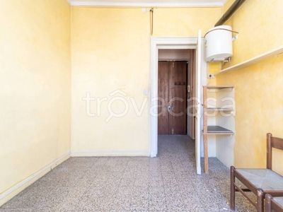 Appartamento in vendita a Torino via Leinì, 30