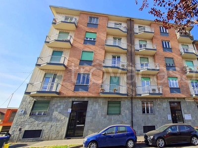 Appartamento in vendita a Torino via Matteo Bandello