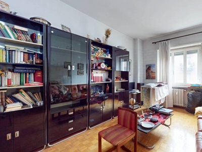 Appartamento in vendita a Torino via Monfalcone 87