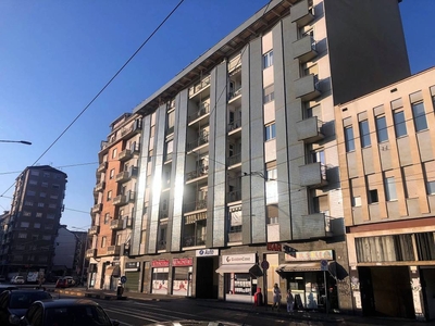 Appartamento in vendita a Torino via Monginevro, 134