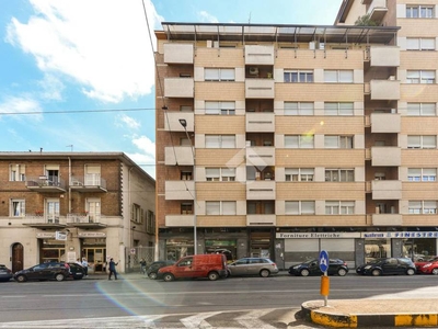 Appartamento in vendita a Torino via Monginevro, 203