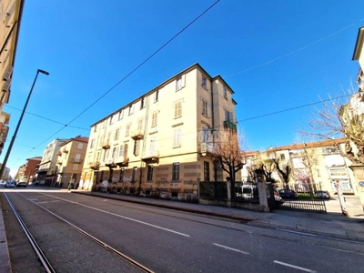 Appartamento in vendita a Torino via Nicola Fabrizi 80/49
