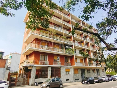 Appartamento in vendita a Torino via Pietro Cossa, 133