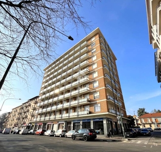 Appartamento in vendita a Torino via Pietro Cossa, 15