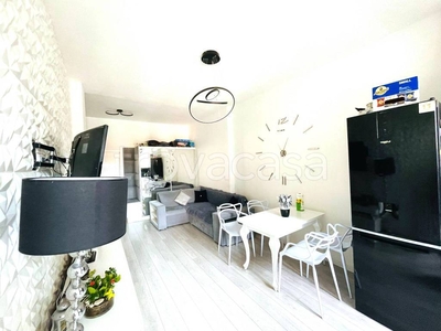 Appartamento in vendita a Torino via Ragusa