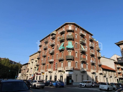Appartamento in vendita a Torino via Renato Wuillermin, 1